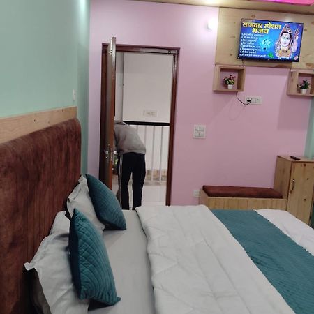 Jbk Hotel Mussoorie- Near Jw Marriott Hotel 외부 사진